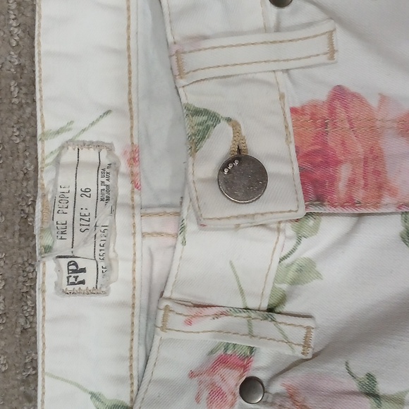 Free People Floral Jeans - Picture 2 of 14
